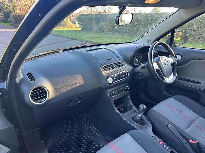 MG VTi-TECH 3Form Sport Hatchback 1.5 Manual Petrol