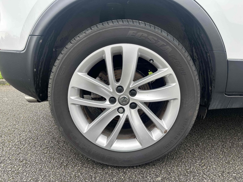 Vauxhall i Turbo ecoTEC Design Nav SUV 1.4 Manual Petrol