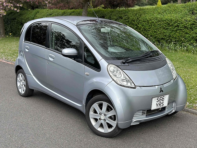 Mitsubishi Hatchback 0.0 Automatic Electric