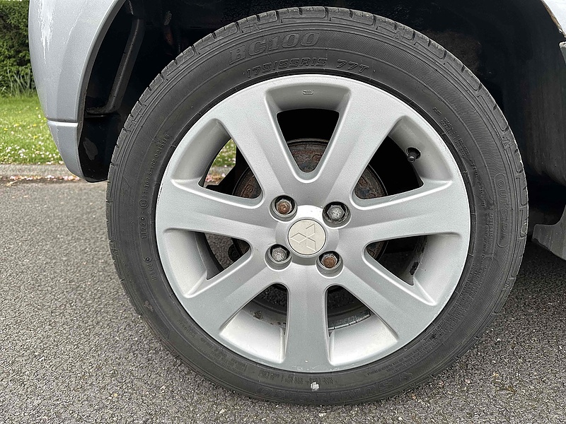 Mitsubishi Hatchback 0.0 Automatic Electric