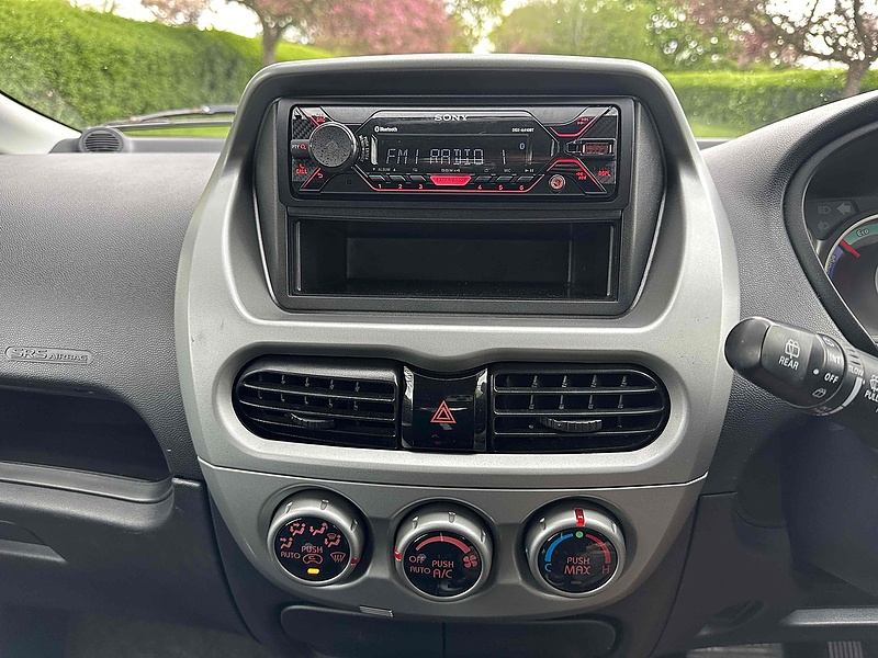 Mitsubishi Hatchback 0.0 Automatic Electric