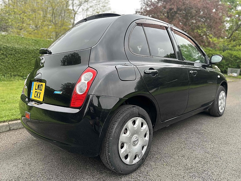 Nissan Hatchback 1.0 automatic Petrol