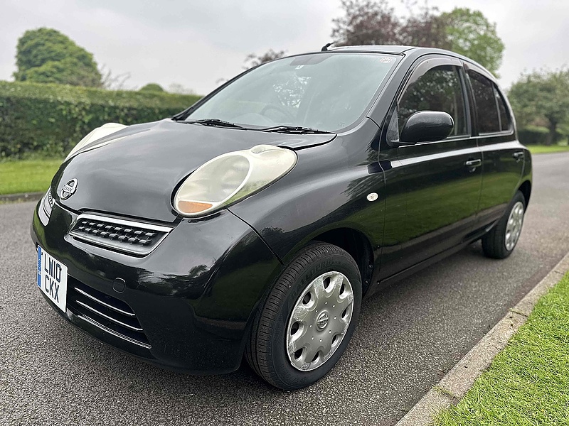 Nissan Hatchback 1.0 automatic Petrol