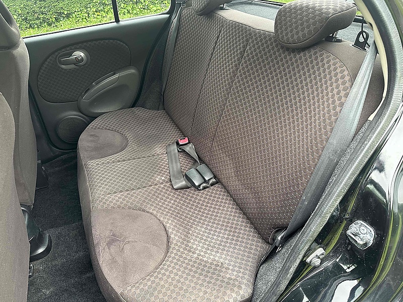 Nissan Hatchback 1.0 automatic Petrol