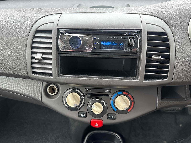 Nissan Hatchback 1.0 automatic Petrol