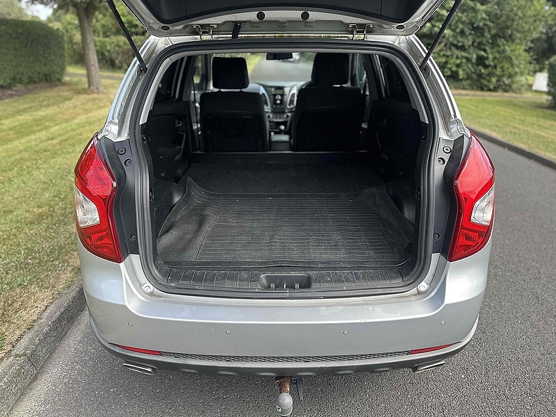 SsangYong D CSE Panel Van 2.2 Manual Diesel