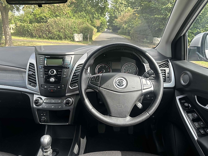 SsangYong D CSE Panel Van 2.2 Manual Diesel