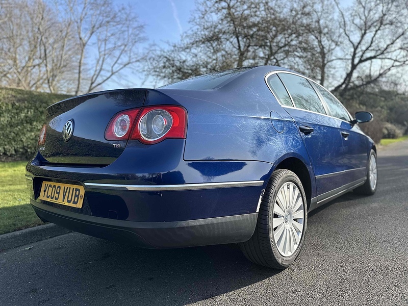 Volkswagen TSI Highline Saloon 1.8 Manual Petrol