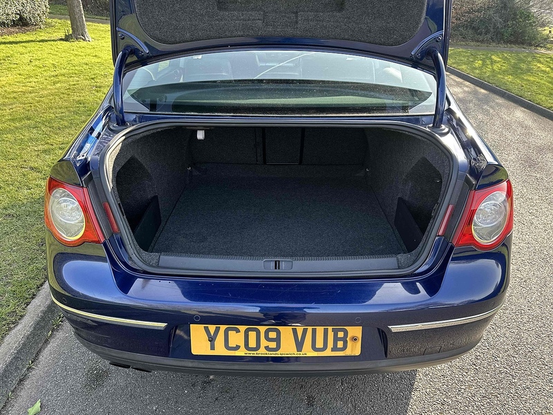 Volkswagen TSI Highline Saloon 1.8 Manual Petrol