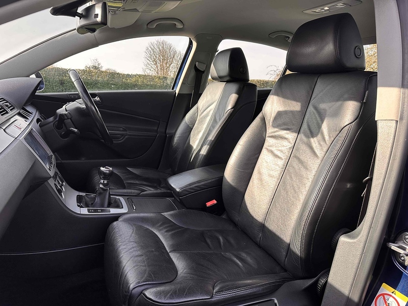 Volkswagen TSI Highline Saloon 1.8 Manual Petrol