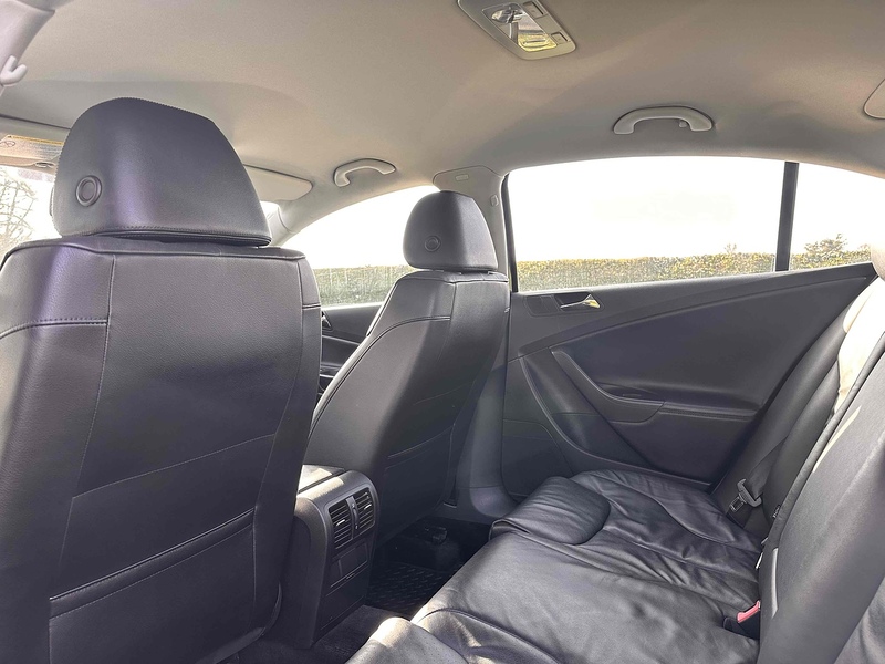 Volkswagen TSI Highline Saloon 1.8 Manual Petrol