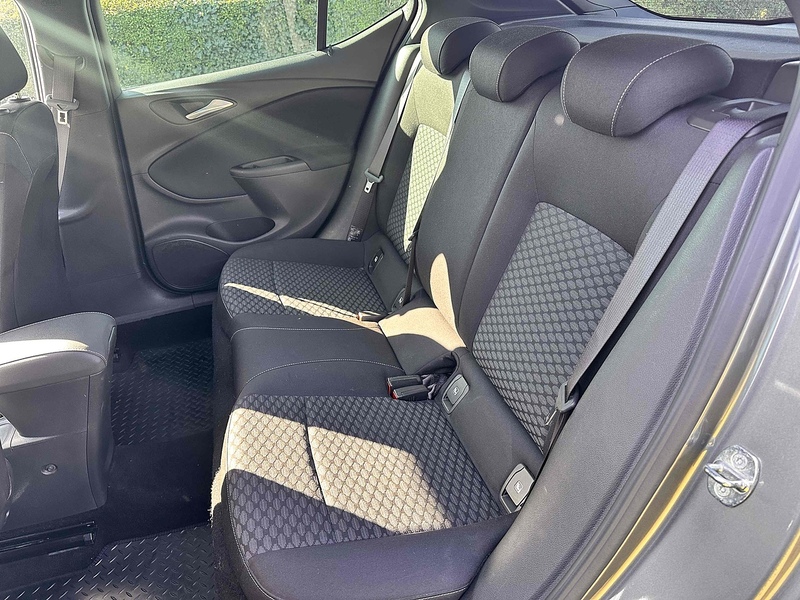 Vauxhall Turbo D Business Edition Nav Hatchback 1.5 Manual Diesel