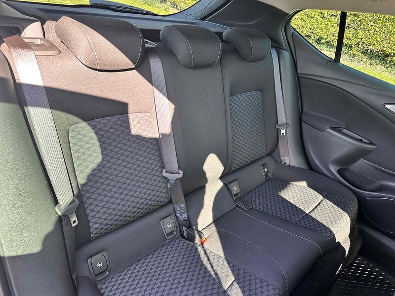 Vauxhall Turbo D Business Edition Nav Hatchback 1.5 Manual Diesel