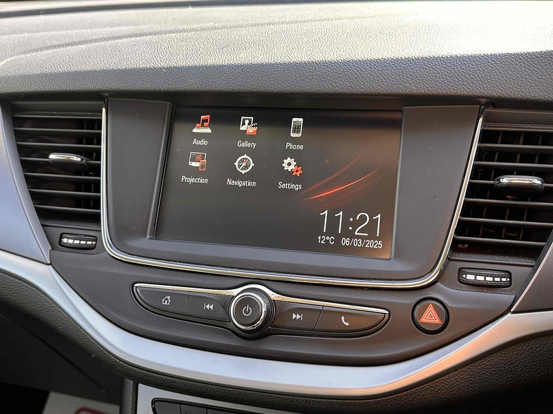 Vauxhall Turbo D Business Edition Nav Hatchback 1.5 Manual Diesel