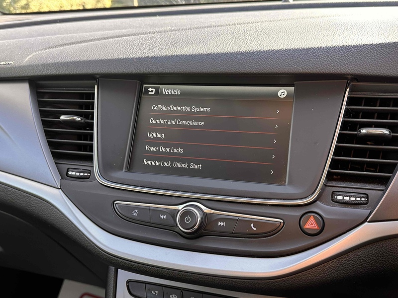 Vauxhall Turbo D Business Edition Nav Hatchback 1.5 Manual Diesel