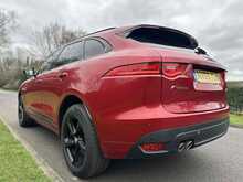 Jaguar F-PACE D180 R-Sport 