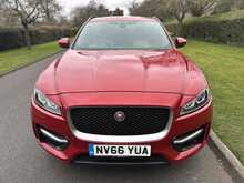 Jaguar F-PACE D180 R-Sport 