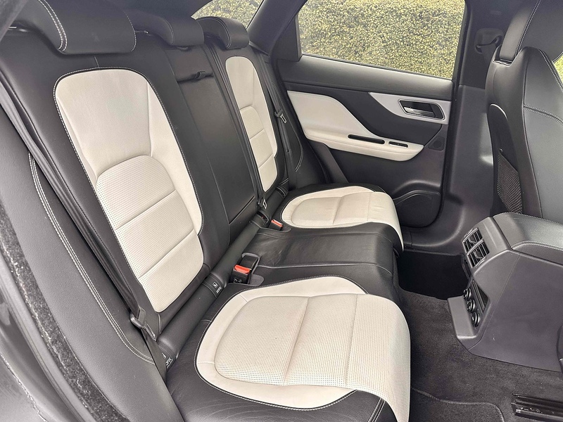 Jaguar D180 R-Sport SUV 2.0 Automatic Diesel