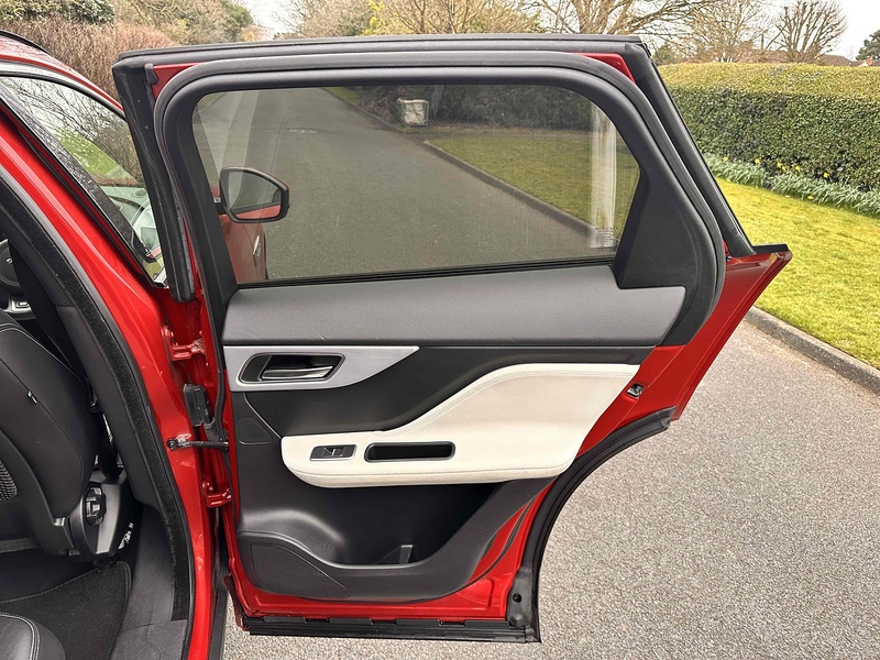 Jaguar D180 R-Sport SUV 2.0 Automatic Diesel