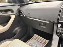 Jaguar F-PACE D180 R-Sport 