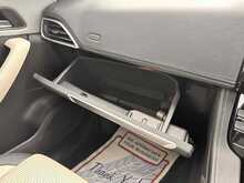 Jaguar F-PACE D180 R-Sport 