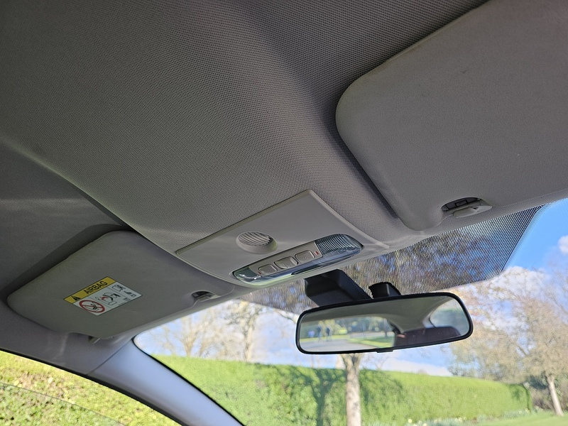 Ford T EcoBoost Zetec Hatchback 1.0 Manual Petrol