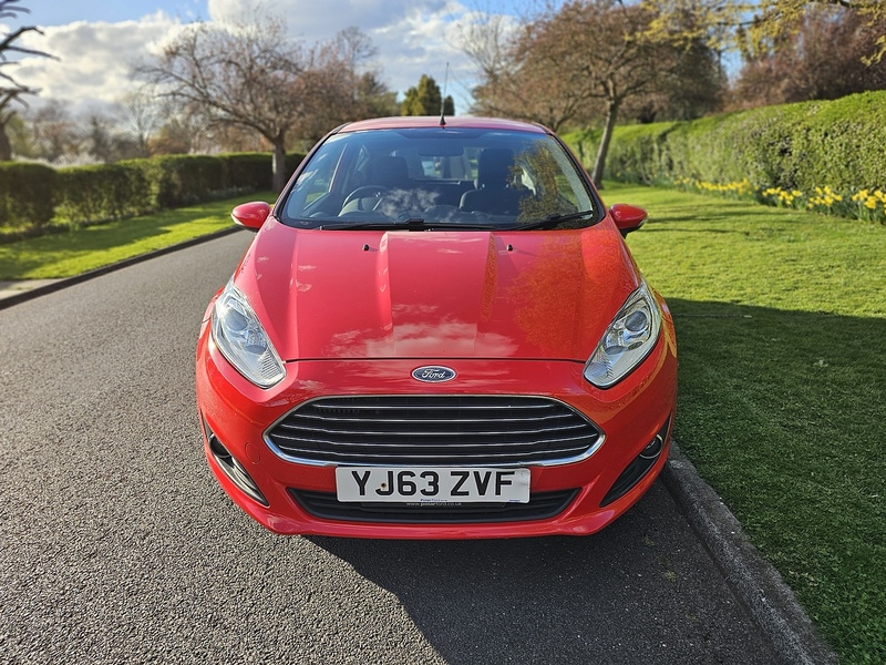 Ford T EcoBoost Zetec Hatchback 1.0 Manual Petrol