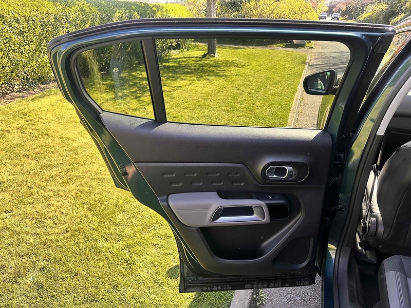 Citroen PureTech Flair SUV 1.2 Manual Petrol