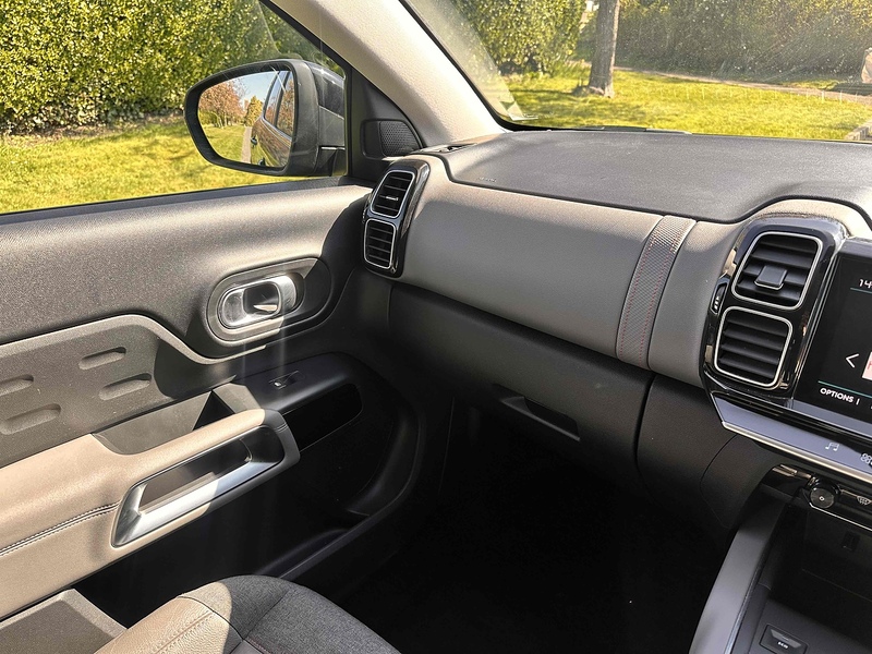 Citroen PureTech Flair SUV 1.2 Manual Petrol