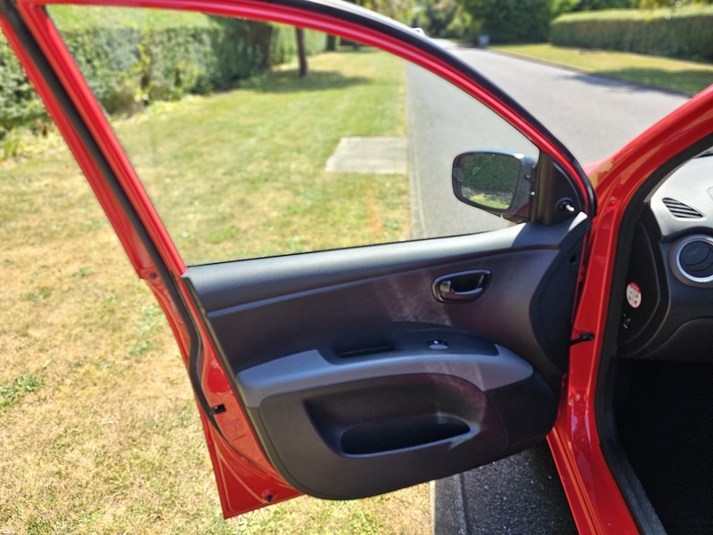 Hyundai Classic Hatchback 1.2 Manual Petrol