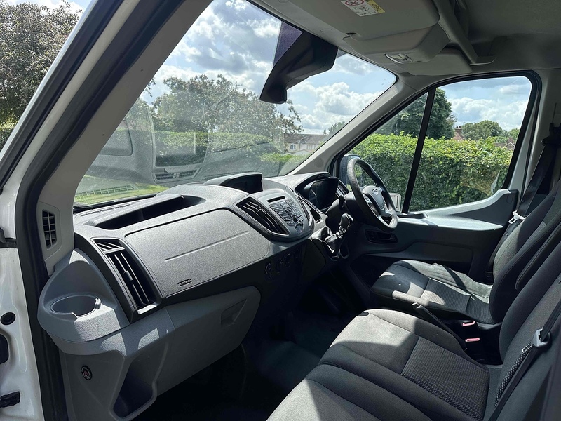 Ford 350 EcoBlue Panel Van 2.0 Manual Diesel