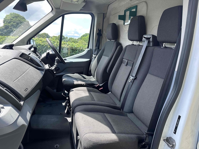 Ford 350 EcoBlue Panel Van 2.0 Manual Diesel