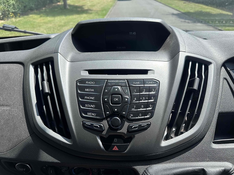 Ford 350 EcoBlue Panel Van 2.0 Manual Diesel