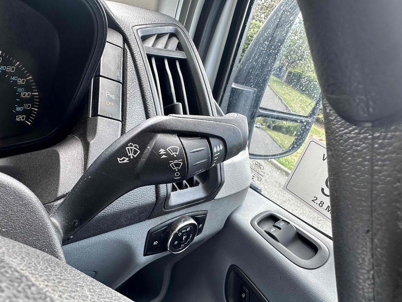 Ford 350 EcoBlue Panel Van 2.0 Manual Diesel