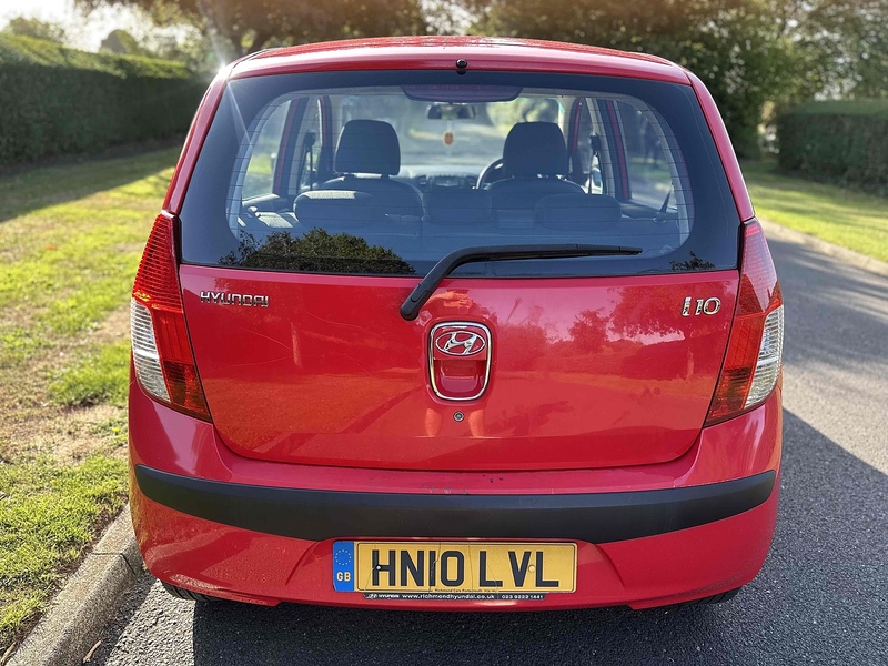 Hyundai Classic Hatchback 1.2 Manual Petrol