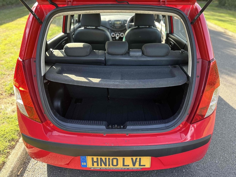 Hyundai Classic Hatchback 1.2 Manual Petrol