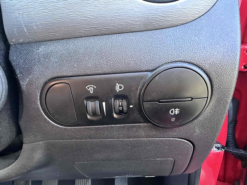 Hyundai Classic Hatchback 1.2 Manual Petrol