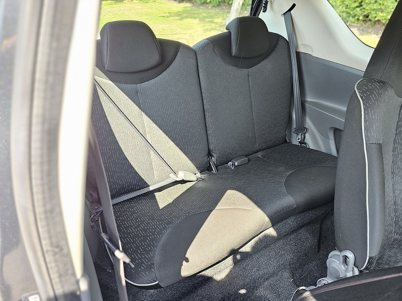 Peugeot Urban Hatchback 1.0 Manual Petrol