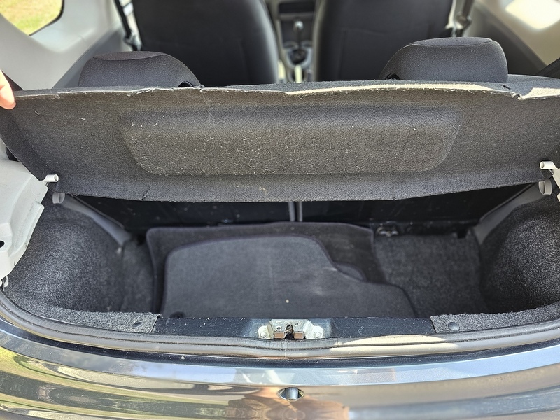 Peugeot Urban Hatchback 1.0 Manual Petrol