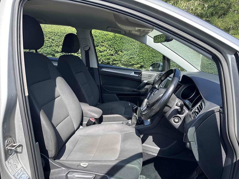 Volkswagen TDI BlueMotion Tech SE MPV 1.6 Manual Diesel