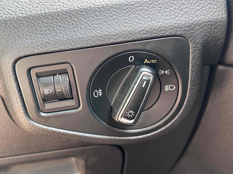 Volkswagen TDI BlueMotion Tech SE MPV 1.6 Manual Diesel