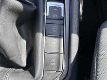 Volkswagen Golf SV TDI BlueMotion Tech SE