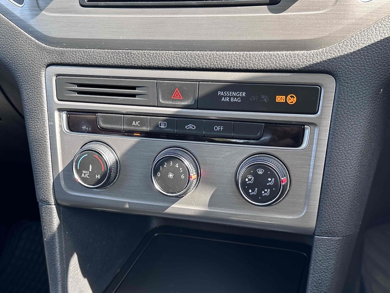 Volkswagen TDI BlueMotion Tech SE MPV 1.6 Manual Diesel