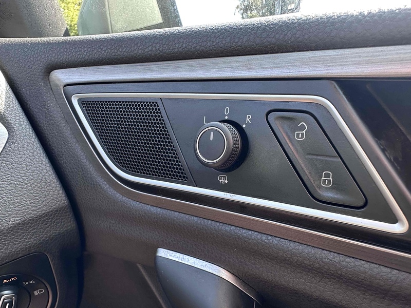 Volkswagen TDI BlueMotion Tech SE MPV 1.6 Manual Diesel