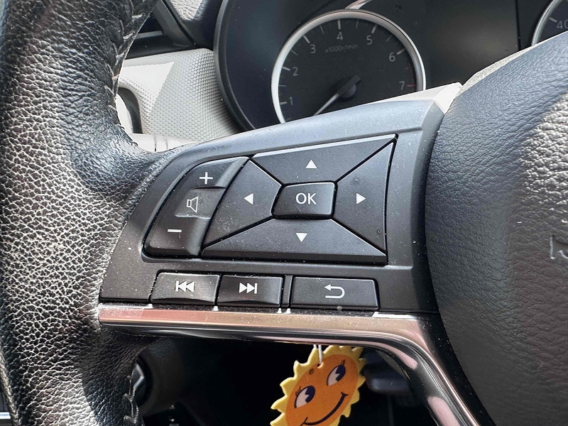 Nissan IG-T N-Connecta Hatchback 0.9 Manual Petrol