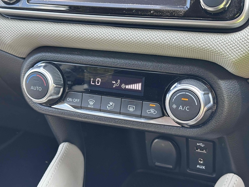 Nissan IG-T N-Connecta Hatchback 0.9 Manual Petrol