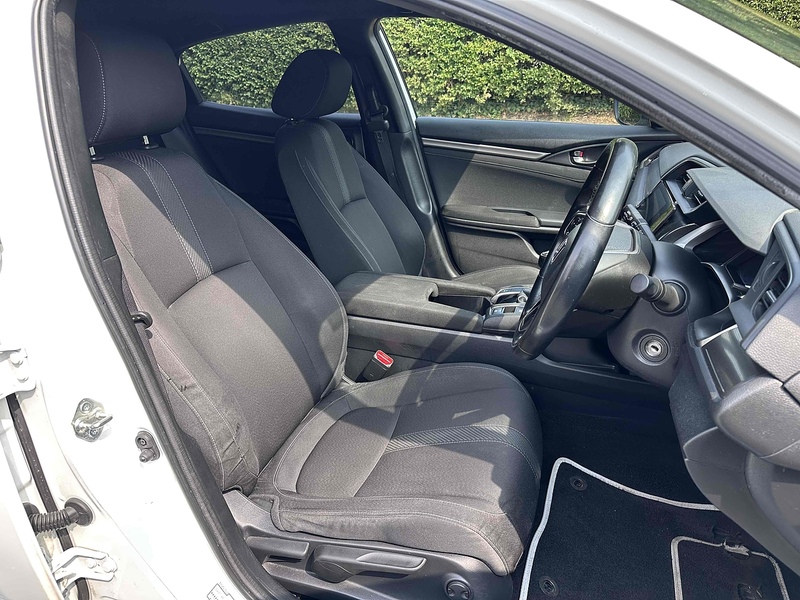 Honda VTEC Turbo SR Hatchback 1.0 Manual Petrol