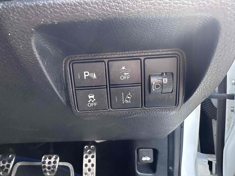 Honda VTEC Turbo SR Hatchback 1.0 Manual Petrol