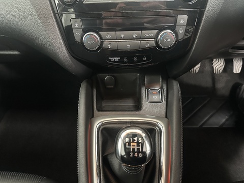 1.5 dCi Tekna SUV 5dr Diesel Manual 2WD Euro 6 (s/s) (110 ps)