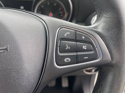 1.6 GLA200 SE (Executive) SUV 5dr Petrol Manual Euro 6 (s/s) (156 ps)